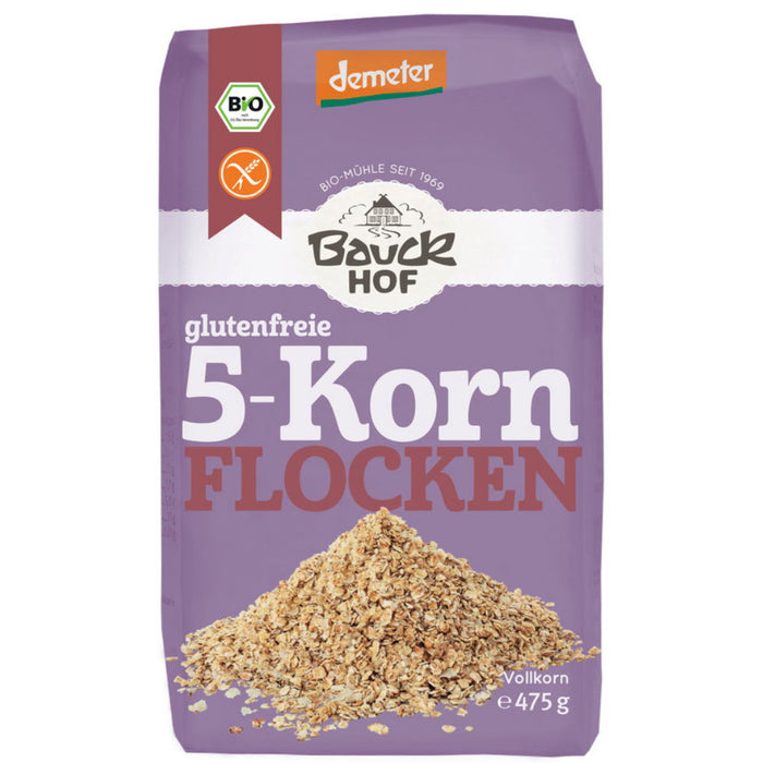 5 Korn Flocken 475g - Bauckhof
Die ersten Mehrkorn-Flocken in glutenfreier Qualität: Haferflocken aus norddeutschem Vertragsanbau, knusprig-zarte Milchreisflocken, Buchweizen-, Hirse- und Quinoaflocken für eine leicht nussige Note. Diese feine Mischung schmeckt pur, als Basis für Müslis und Frühstücksbreie oder als Zutat in Broten. Glutenfrei und in Demeter-Qualität: ein ganz neuer Flocken-Mix, der Flocken-, Porrdige- und Müslifans genauso anspricht wie Menschen mit Glutenunverträglichkeit.