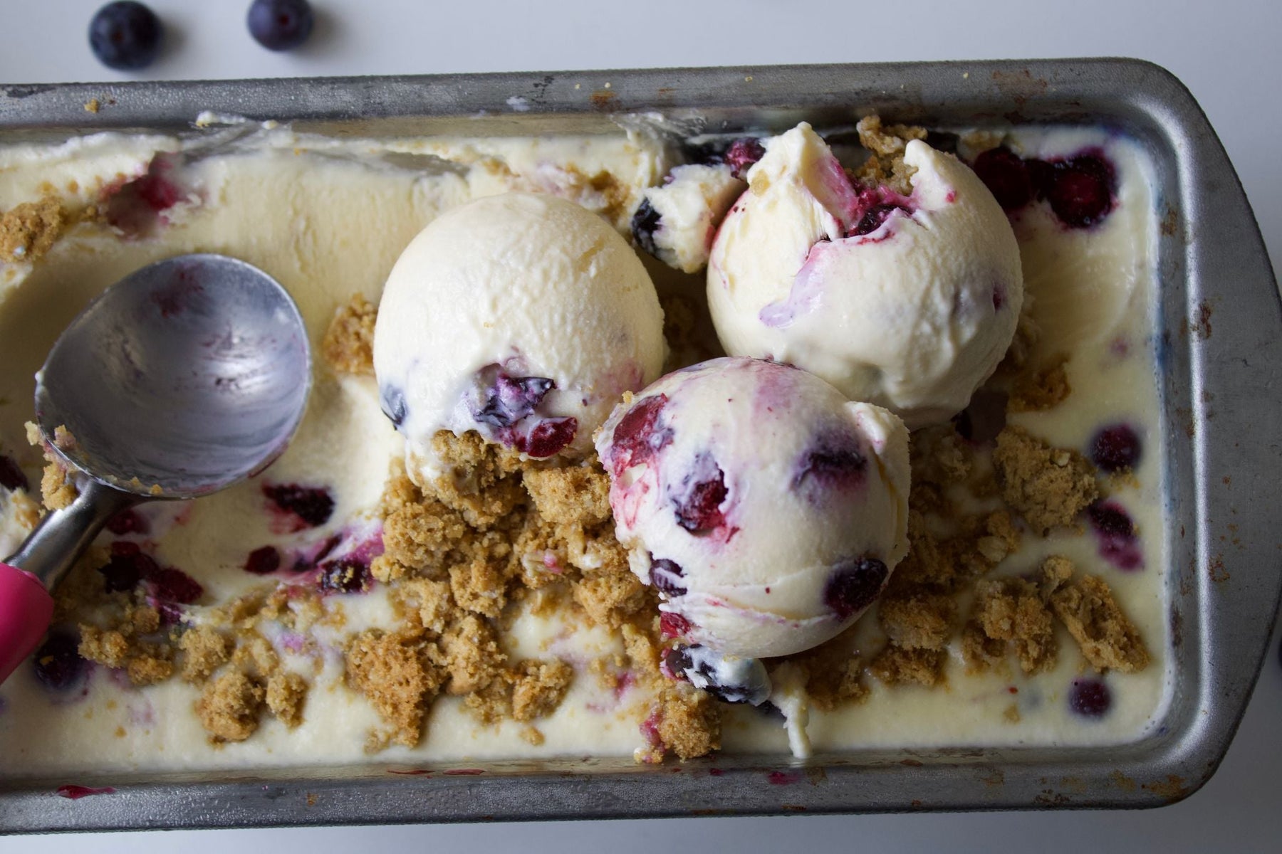 BEEREN-COOKIE EISCREME